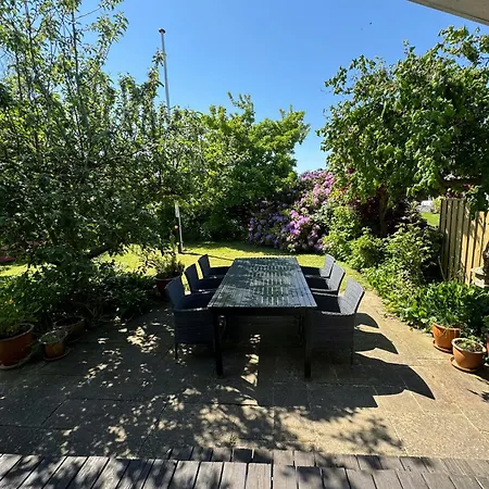 Family-friendly Summer House Near The * Otterup